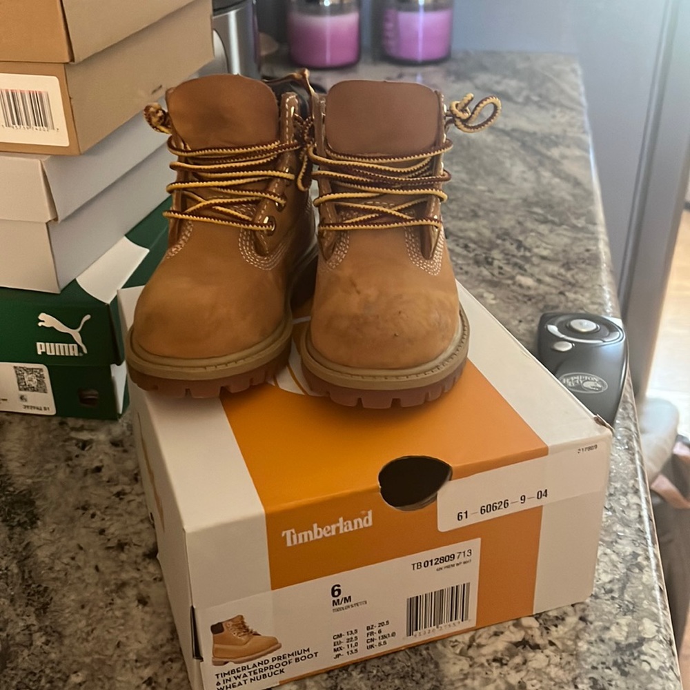 Toddler timberland boot size 6c